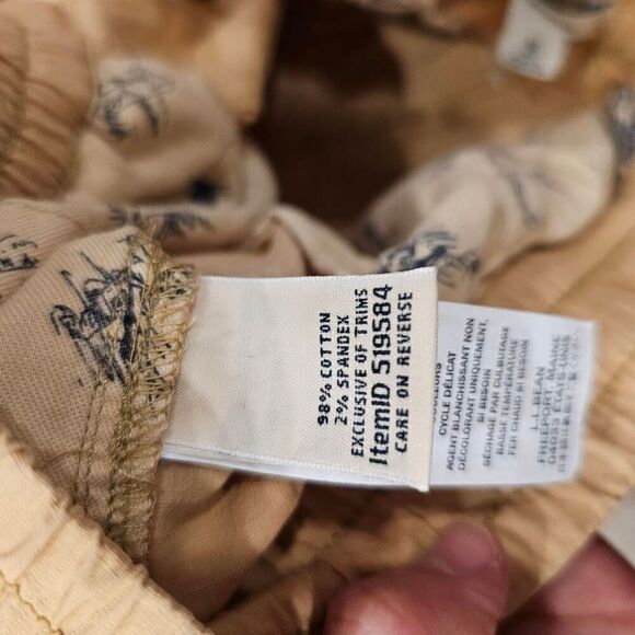 L.L.Bean Men's Trunks size Medium - Picture 7 of 11